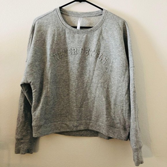 Fabletics Stacey Never Settle Sweatshirt M - Picture 1 of 5